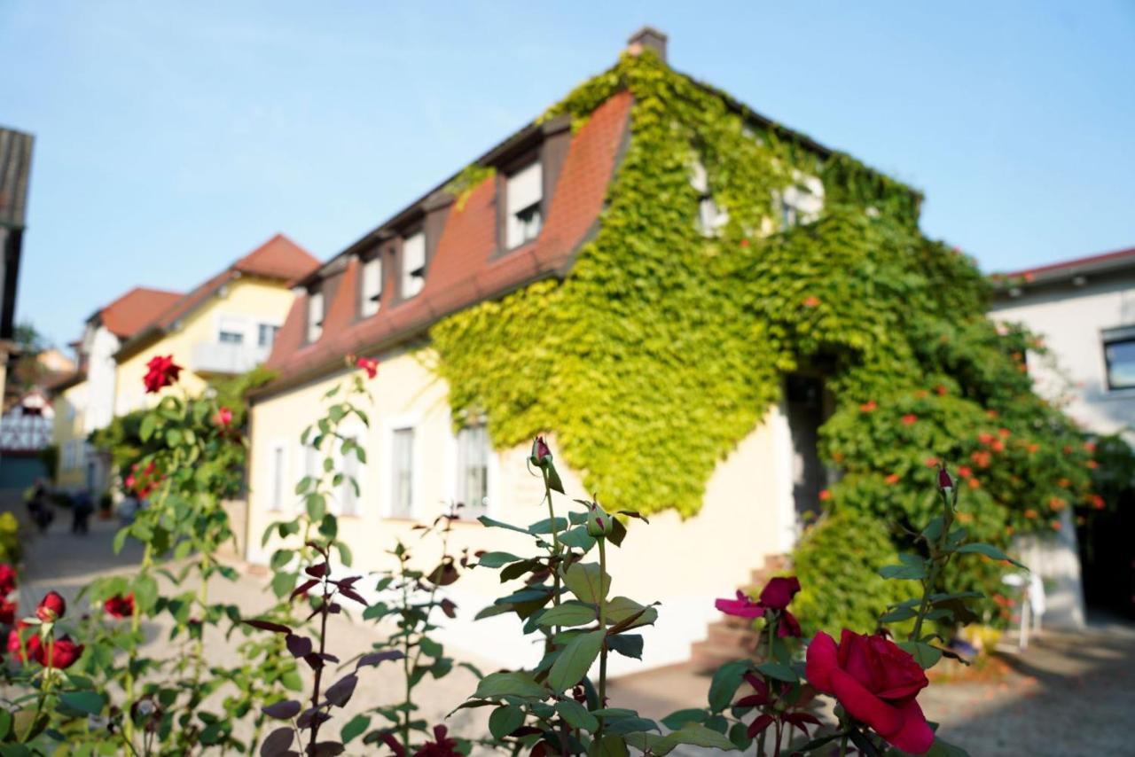 Weingut Martin Blass Hotel Erlabrunn  Екстериор снимка